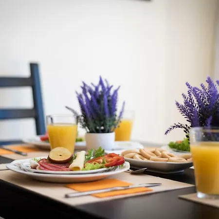 Lejlighedshotel Y6e Very Central Apartment! Lasamericas View! 3*