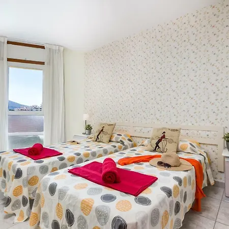 Y6e Very Central Apartment! Lasamericas View!