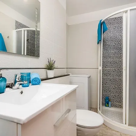 Y6e Very Central Apartment! Lasamericas View! 3* Арона
